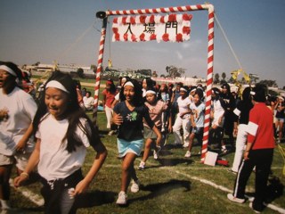 041004-5thgrade.jpg - 28.4 K
