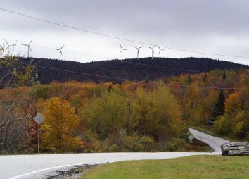 981010-windgenerator.jpg - 17.4 K